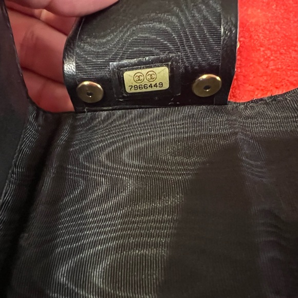 CHANEL 6 key holder - Picture 3 of 14